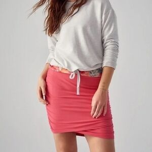 NWT ATHLETA Coral Petal Transcend Skirt Skort